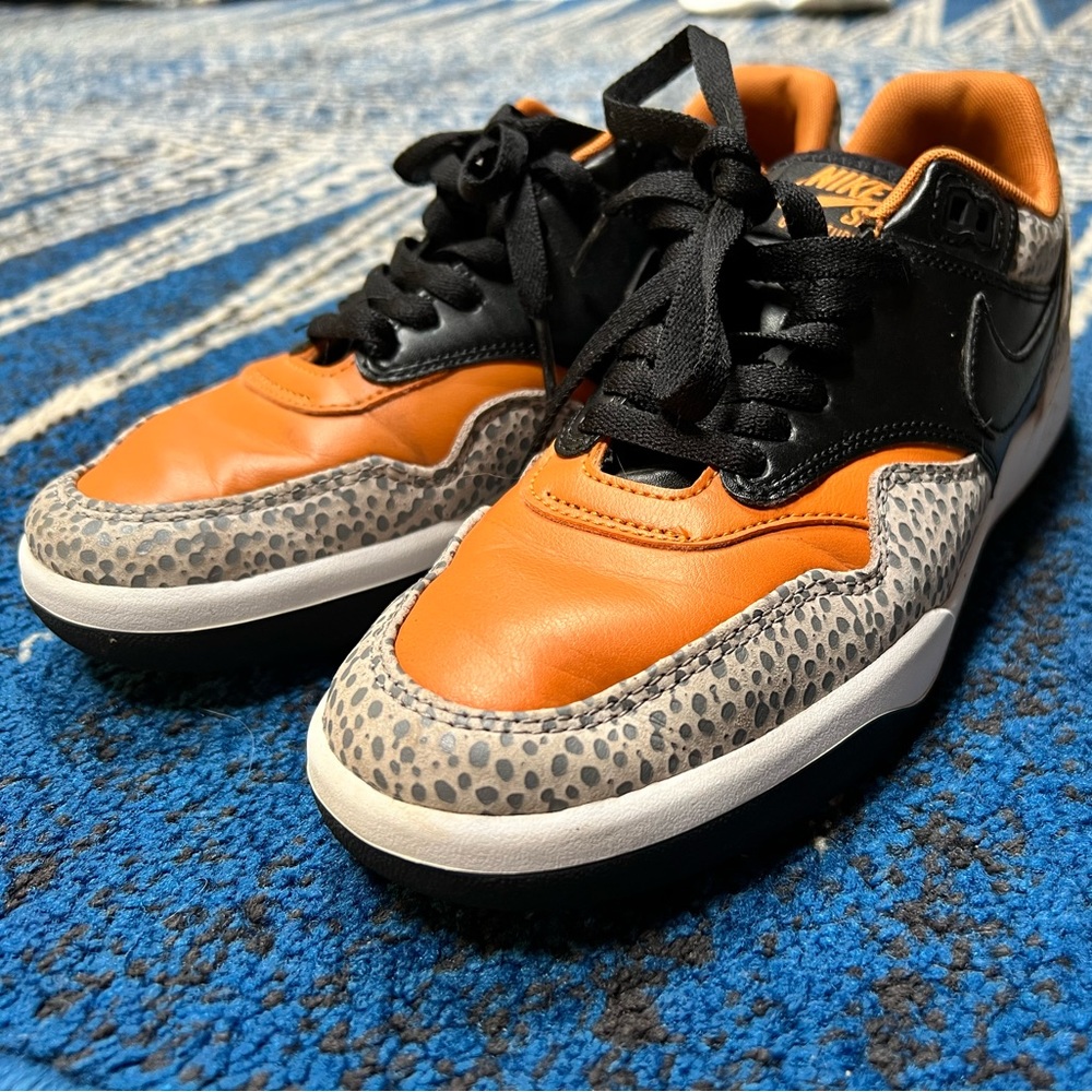 Nike SB GTS Return Safari Premium Cobblestone Black Monarch Sneakers